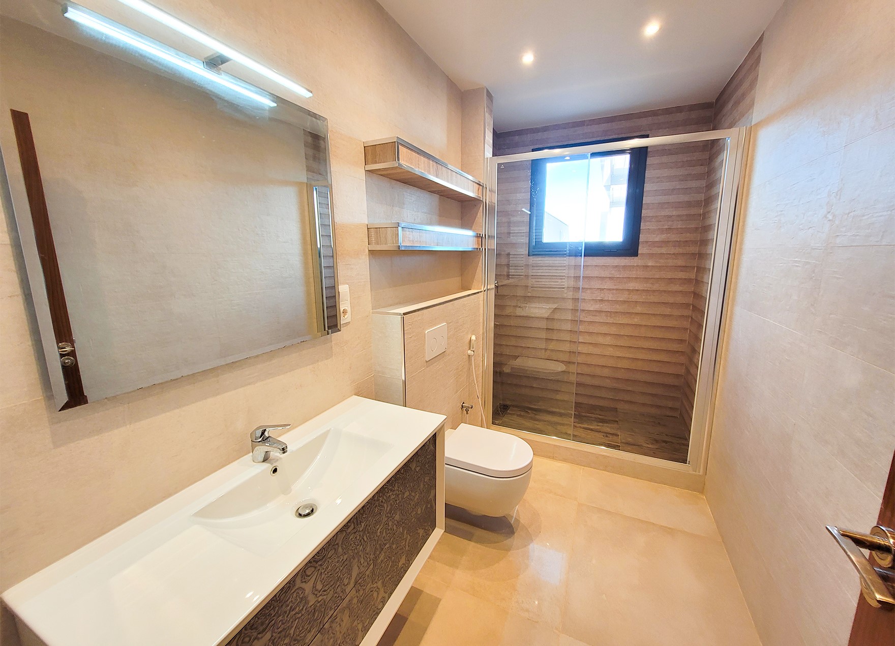 salle de bain résidence el djenane, AMK hebbache immobilier Promoteur Immobilier Alger promotion immobilière à alger