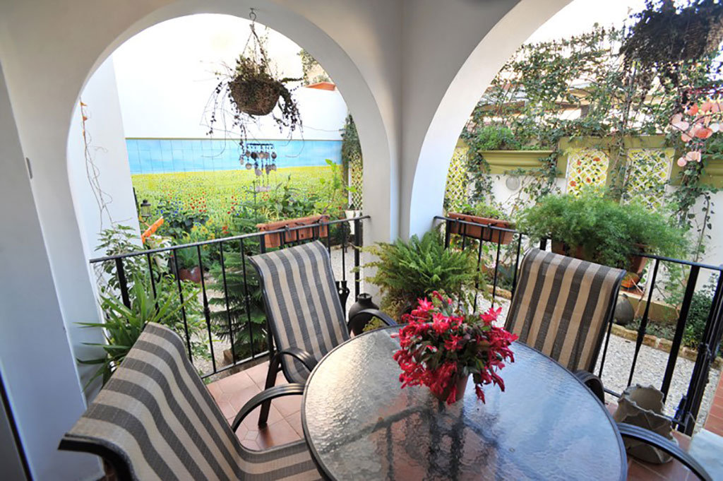 terrasse ​RÉSIDENCE ​LES DEXU PALMIERS , AMK hebbache immobilier Promoteur Immobilier Alger promotion immobilière à alger